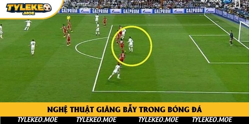 Nghệ thuật giăng bẫy trong bóng đá